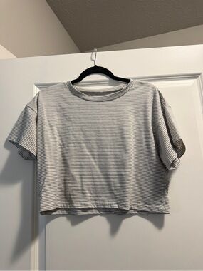 Striped cropped tshirt